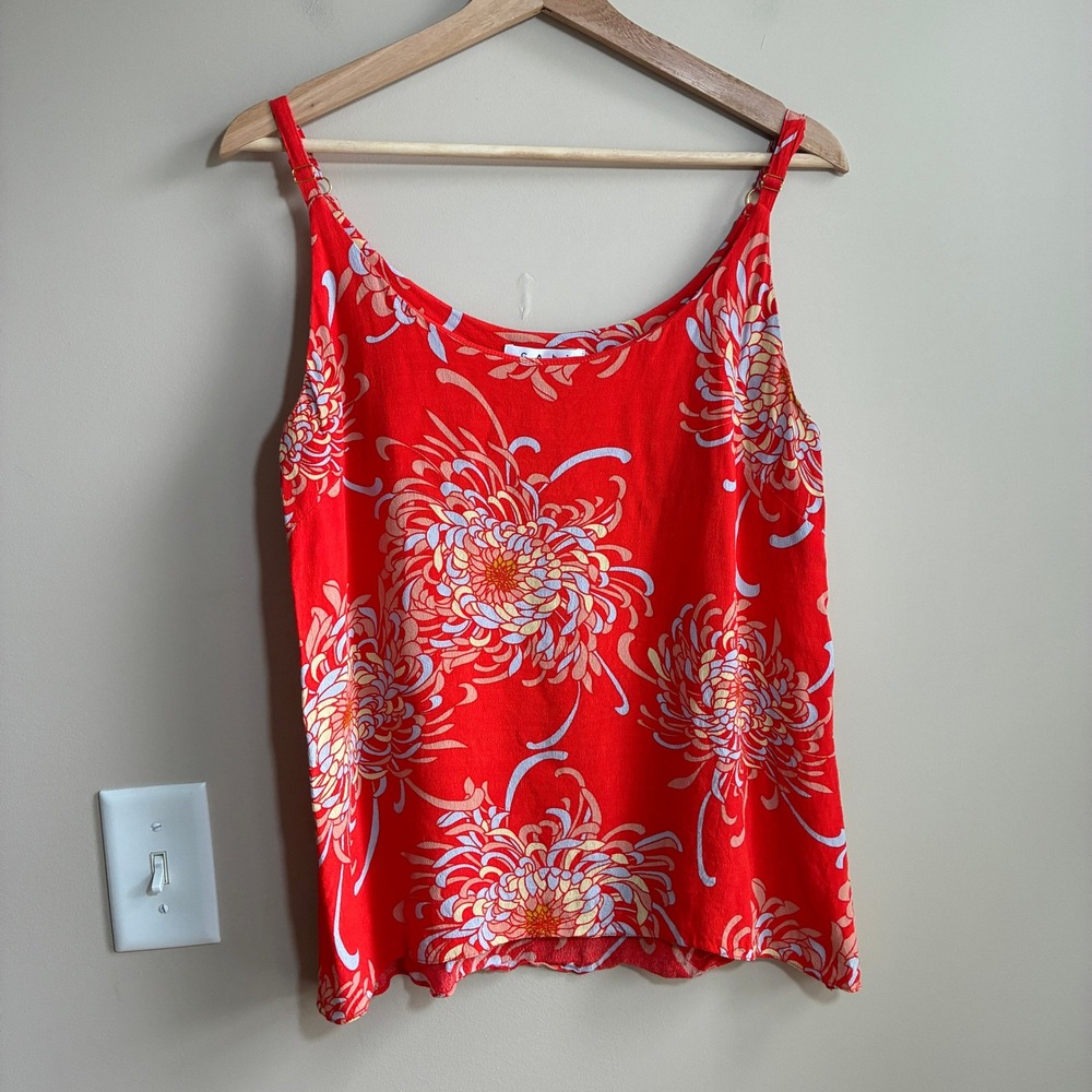 Cabi 777 Chrysanthemum Floral Camisole Large Red Women Rayon Spaghetti Strap